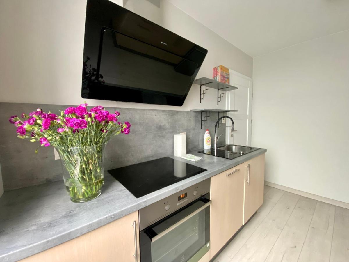 Aravel Suites Wroclaw Bagian luar foto