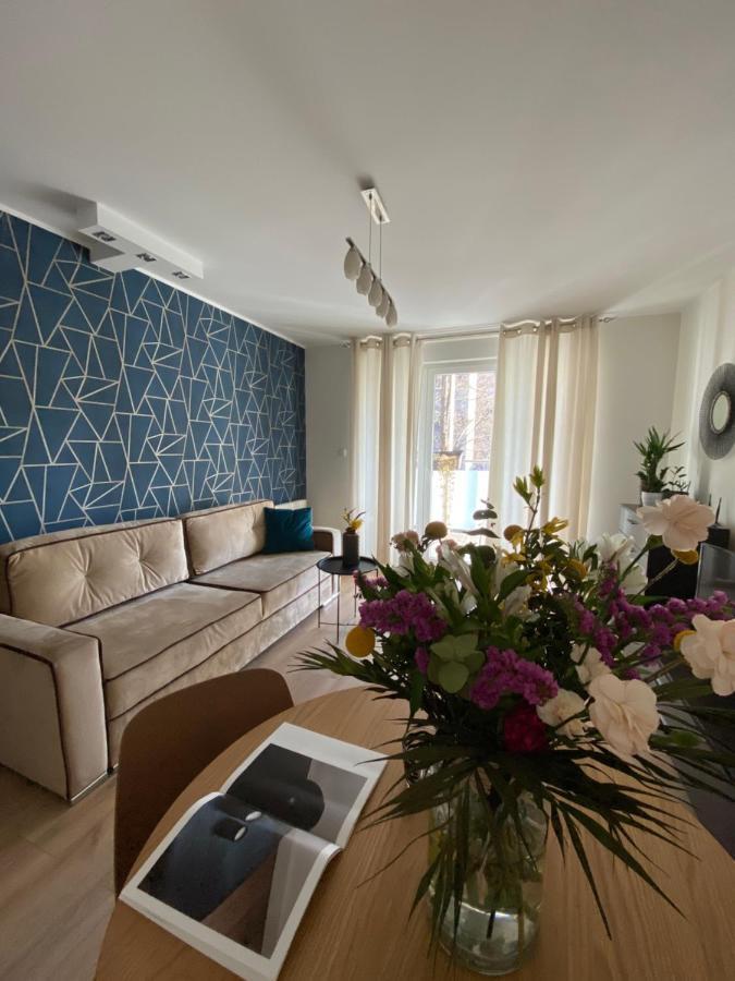 Aravel Suites Wroclaw Bagian luar foto