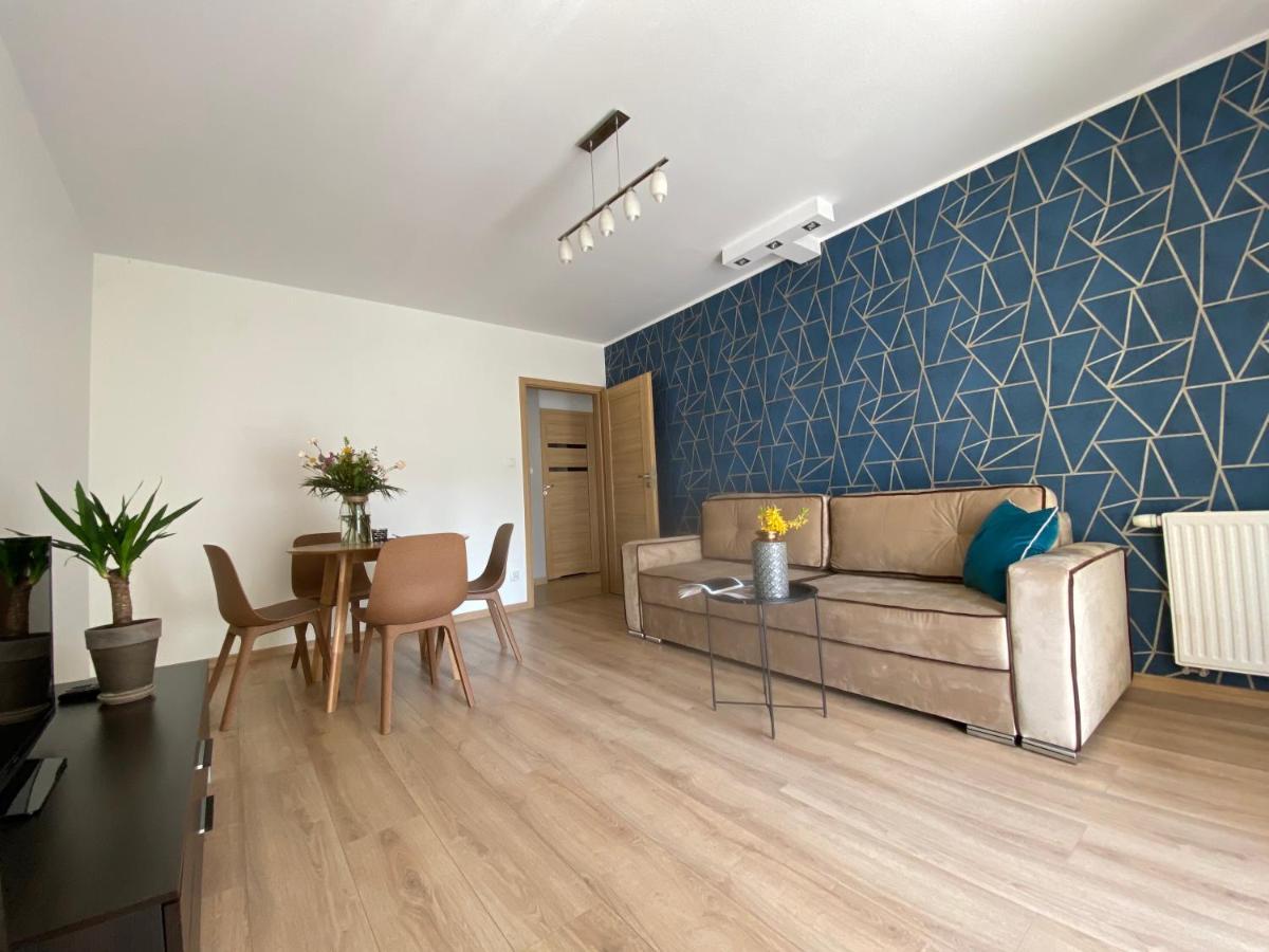 Aravel Suites Wroclaw Bagian luar foto