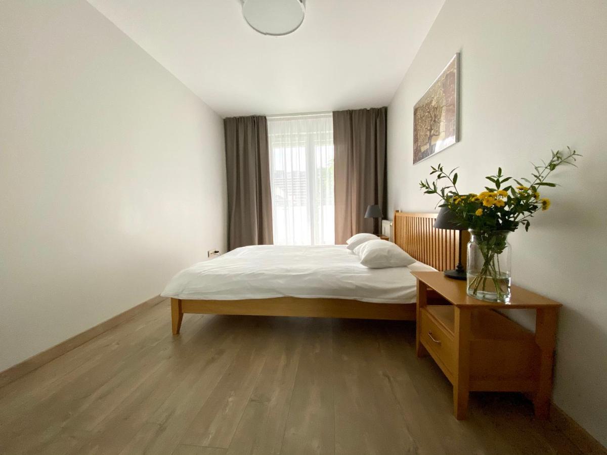Aravel Suites Wroclaw Bagian luar foto