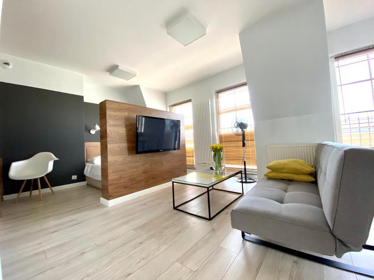 Aravel Suites Wroclaw Bagian luar foto