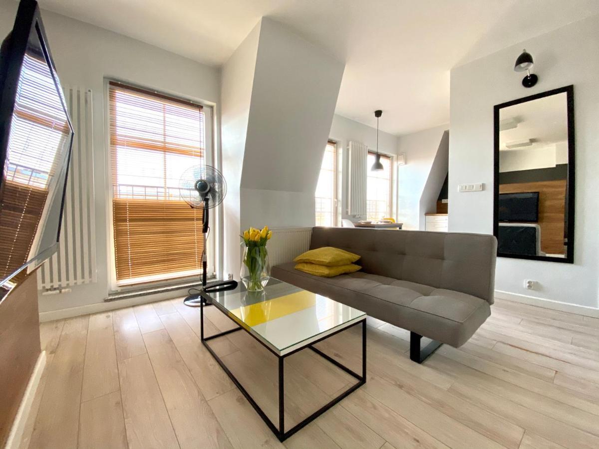 Aravel Suites Wroclaw Bagian luar foto
